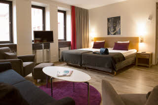 Copyright: : Niklas Hagelbeck Scandic-Malmo-Room-Superior-Family.jpg